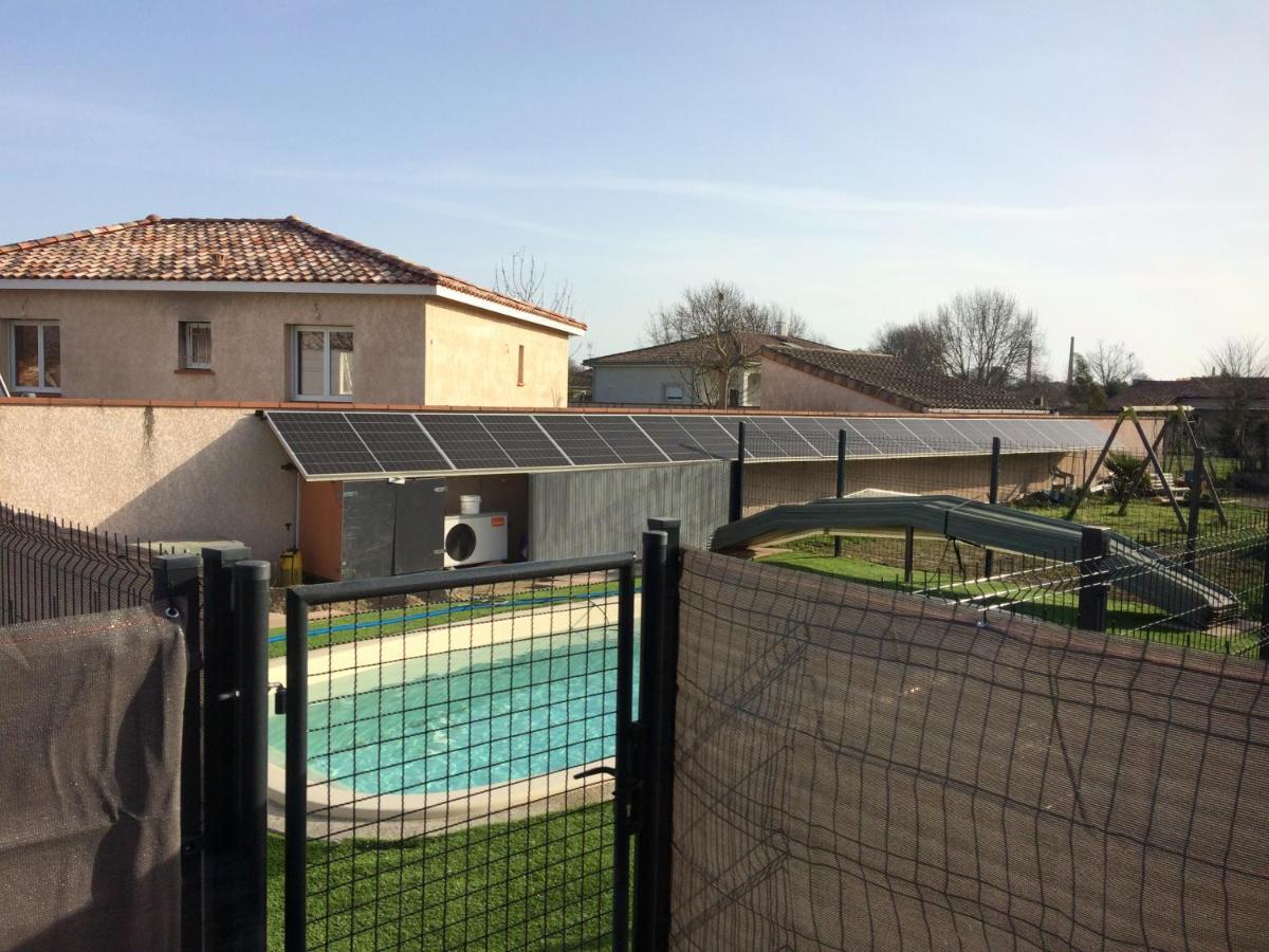 Chalet Piscine Montech Экстерьер фото